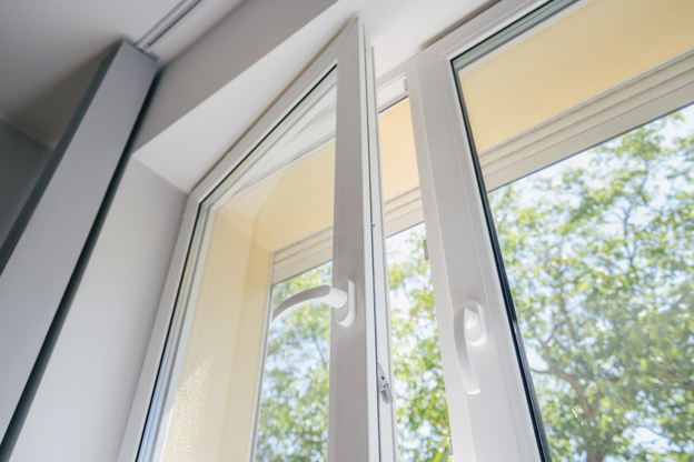 پنجره upvc تک حالته چیست و چه مزایایی دارد؟