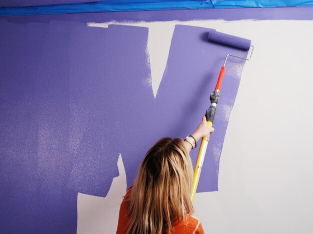  نقاشی کردن دیوار خانه 2