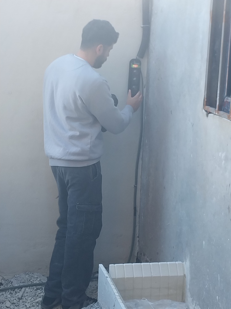 نمونه کار پویا راحم پور 1