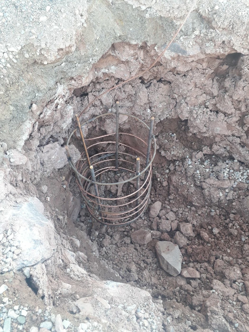 نمونه کار اکبر نوری فرد 79