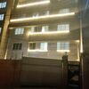 اجرای نورپردازی نما با حداقل هزینه در خیابان سرافرازان 