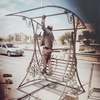 در حال ساخت و تکمیل تاب فرفورژه