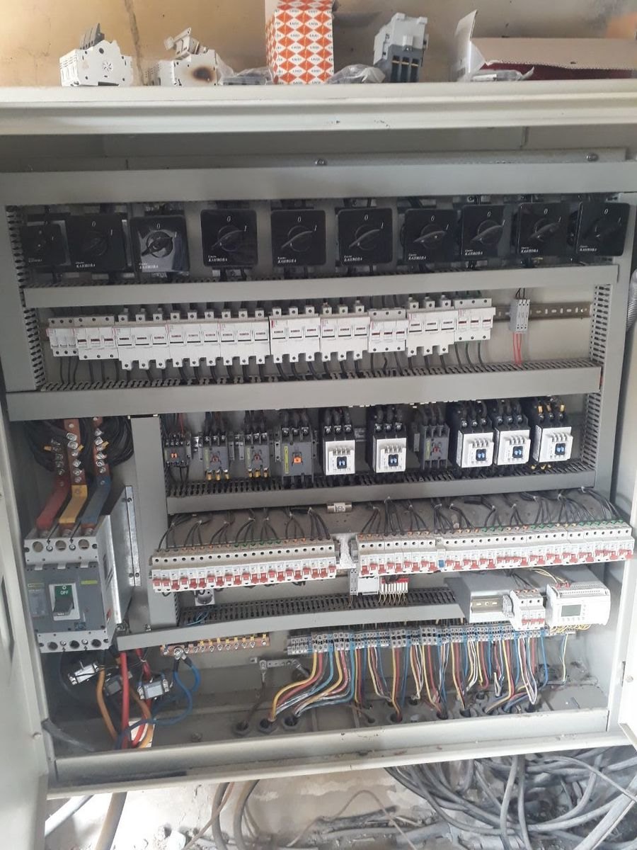 نمونه کار اکبر نوری فرد 100