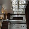 سقفcnc  نو رپردازی با چراغ متری و ترکیب دور هالوژن منزل آقای ایزدیان 