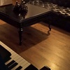 آموزش پیانو با پیانوی آکوستیک حرفه ای 