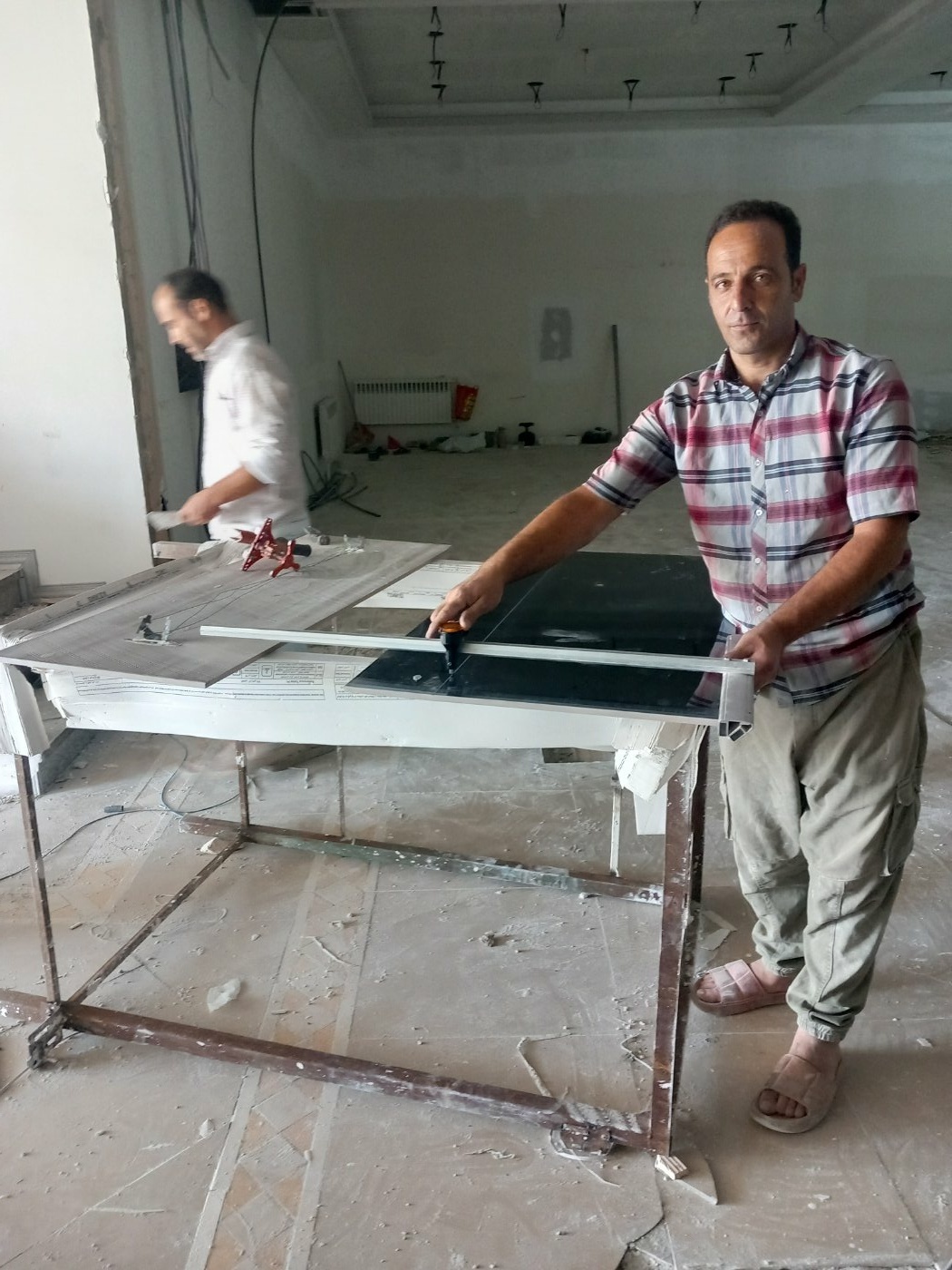 نمونه کار محمود مالمیر 81