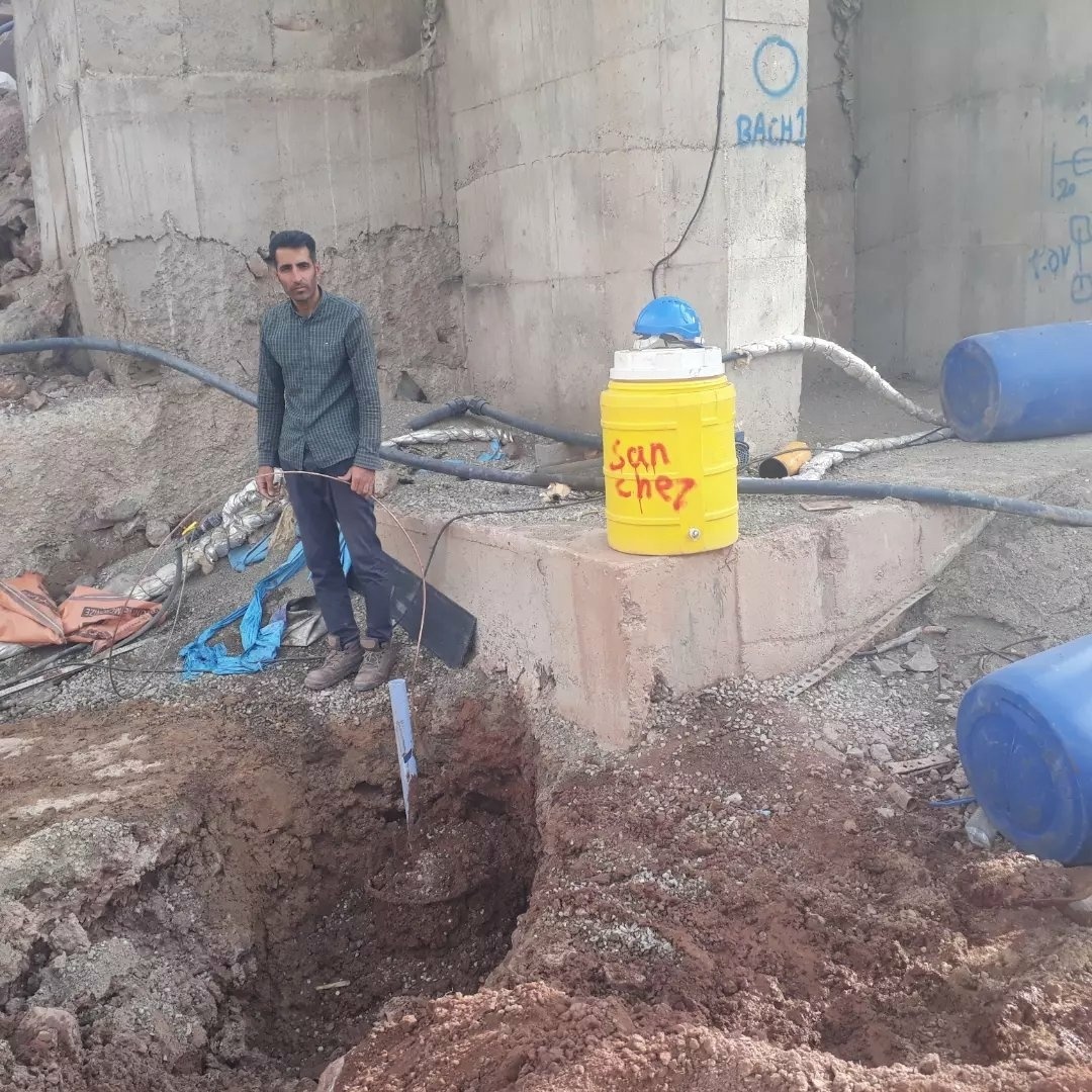نمونه کار اکبر نوری فرد 80