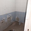 رفع نم کندن و بازسازی مجدد کف توالت مهندس صالحی چیتگر شمالی