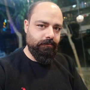 اکبر آبکاراصفهانی