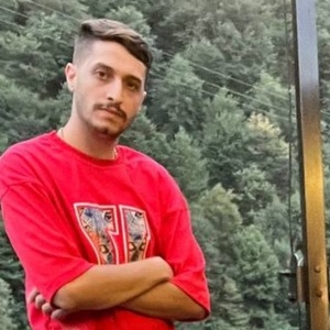 نیما بزرگی