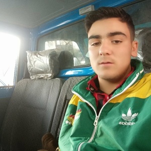 ابراهیم احمدی