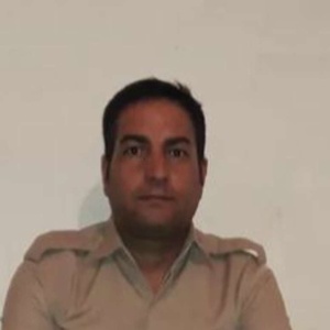کیومرث منتی رشنو