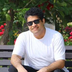 رضا بیداد