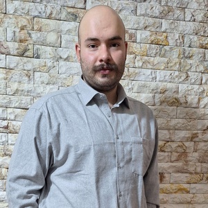 علیرضا هوشنگیان