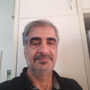 محمود آخانی