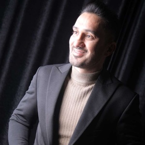 صادق دیلی نظر
