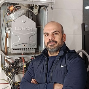 پیام پاشایی