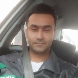 حجت مهدی زاده