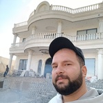مهدی آزاد