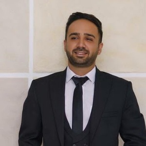 هاتف خدایاری
