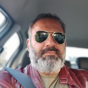 امین عبیات