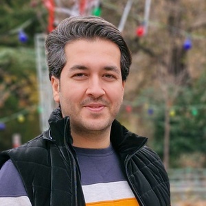 امید فاخرباهری