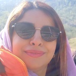 نیلوفر خرازی