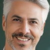 فریدون آزادی