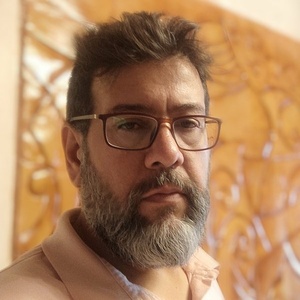 علی سنائی