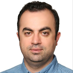 علیرضا وحیدبنام