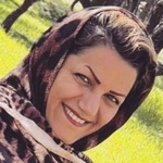 زهرا میرحسینی