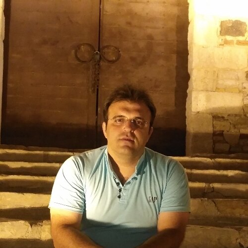 مجید غمیلو