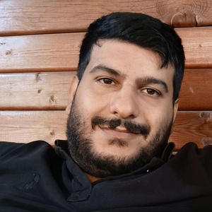 علیرضا خدادادزاده