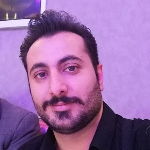 مجید آیینی