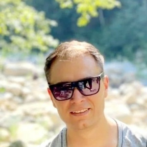 داریوش نصیری