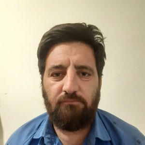 وحید سوری