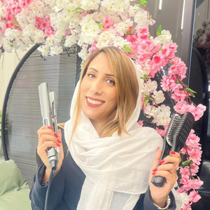 سالومه زرخریدی