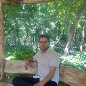 فرزاد احمدی تبار