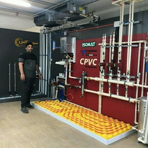 متین نصیری