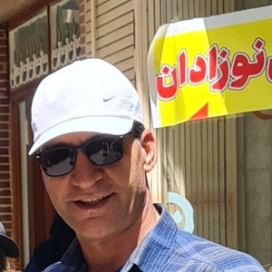 اکبر بخشی