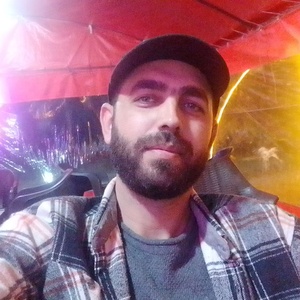 علیرضا نیکخو امیری