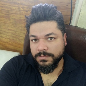 جواد وزاوندی