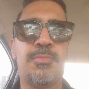 صادق حشمتی