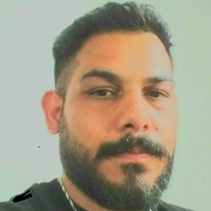 کاظم دست بازی