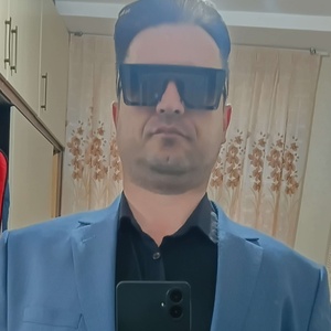 اسفندیار لطیفی گلنگشی