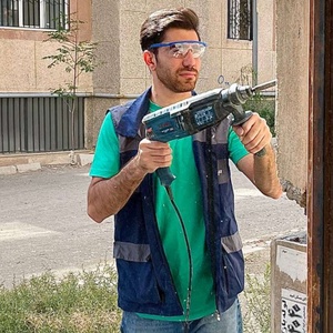 مهران اکبری