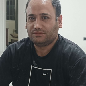 منوچهر محمدپور