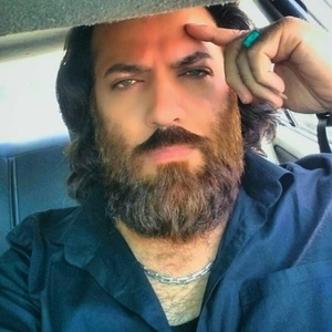 محمود محمودی