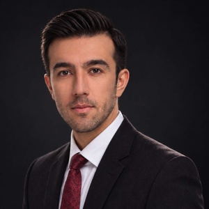 رضا آذری