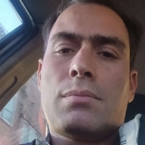 سیاوش کاظمی